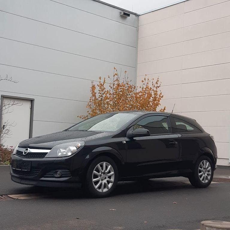 Schwarz Gebraucht 2007 Opel Astra GTC Coupé | 2.800 € (Guter Preis) - Bild 1/4