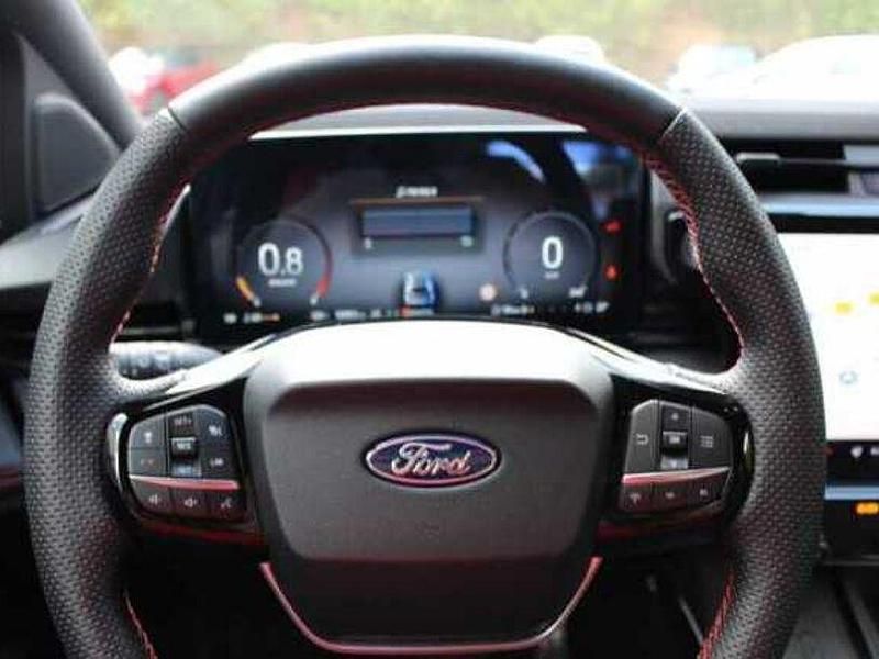 Gebraucht Ford Puma ST-Line X 155 PS (114 kW) 2024 Schwarz SUV