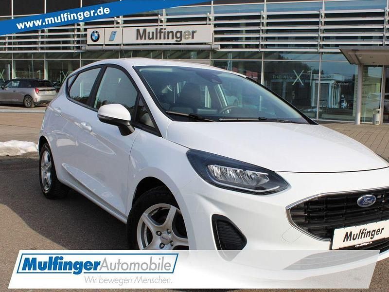 Gebraucht Ford Fiesta Cool & Connect 101 PS (74 kW) 2022 Weiß Limousine
