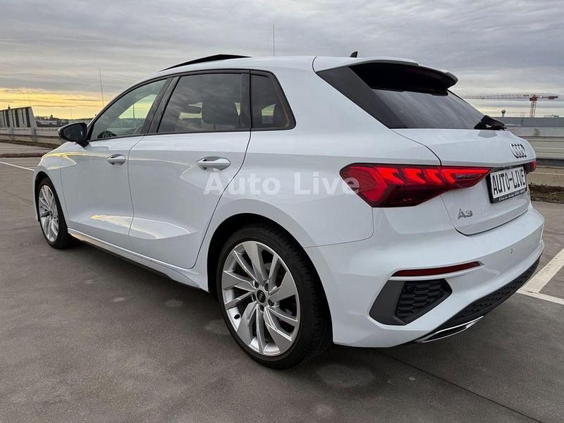 Gebraucht Audi A3 S-Line 150 PS (110 kW) 2024 Weiß Limousine