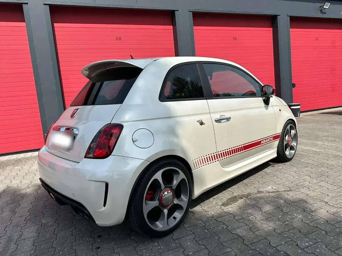 Gebraucht Abarth 500 135 PS (99 kW) 2008 Weiß Kleinwagen