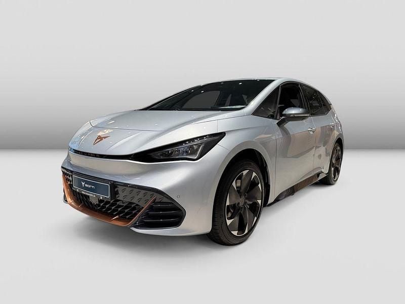 Silber Neu 2025 Cupra Born Kleinwagen | 34.980 € (Superpreis) - Bild 1/4