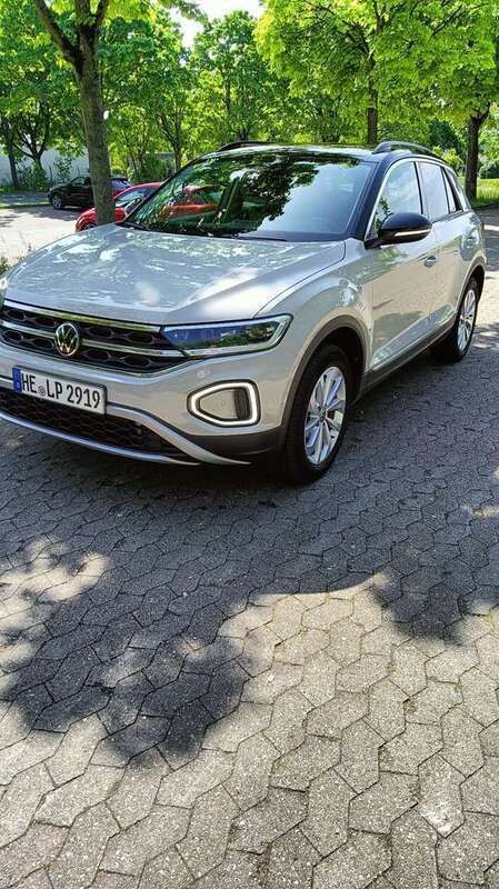 Grau Gebraucht 2023 VW T-Roc Style SUV | 27.500 € (Fairer Preis) - Bild 1/4