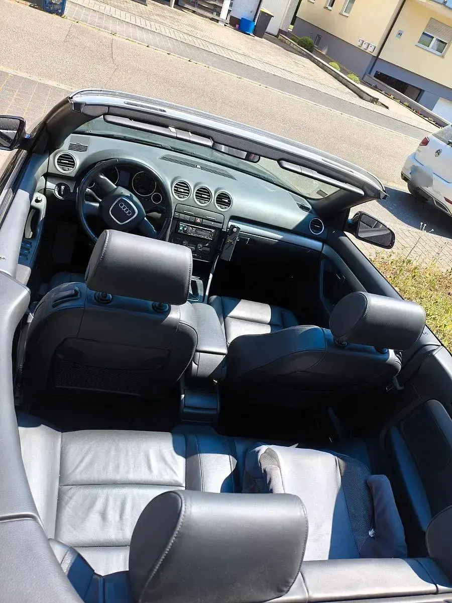 Gebraucht Audi A4 Cabriolet 163 PS (119 kW) 2006 Schwarz Cabrio
