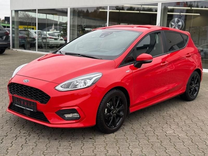Rot Gebraucht 2019 Ford Fiesta ST-Line Limousine | 11.190 € (Superpreis) - Bild 1/4