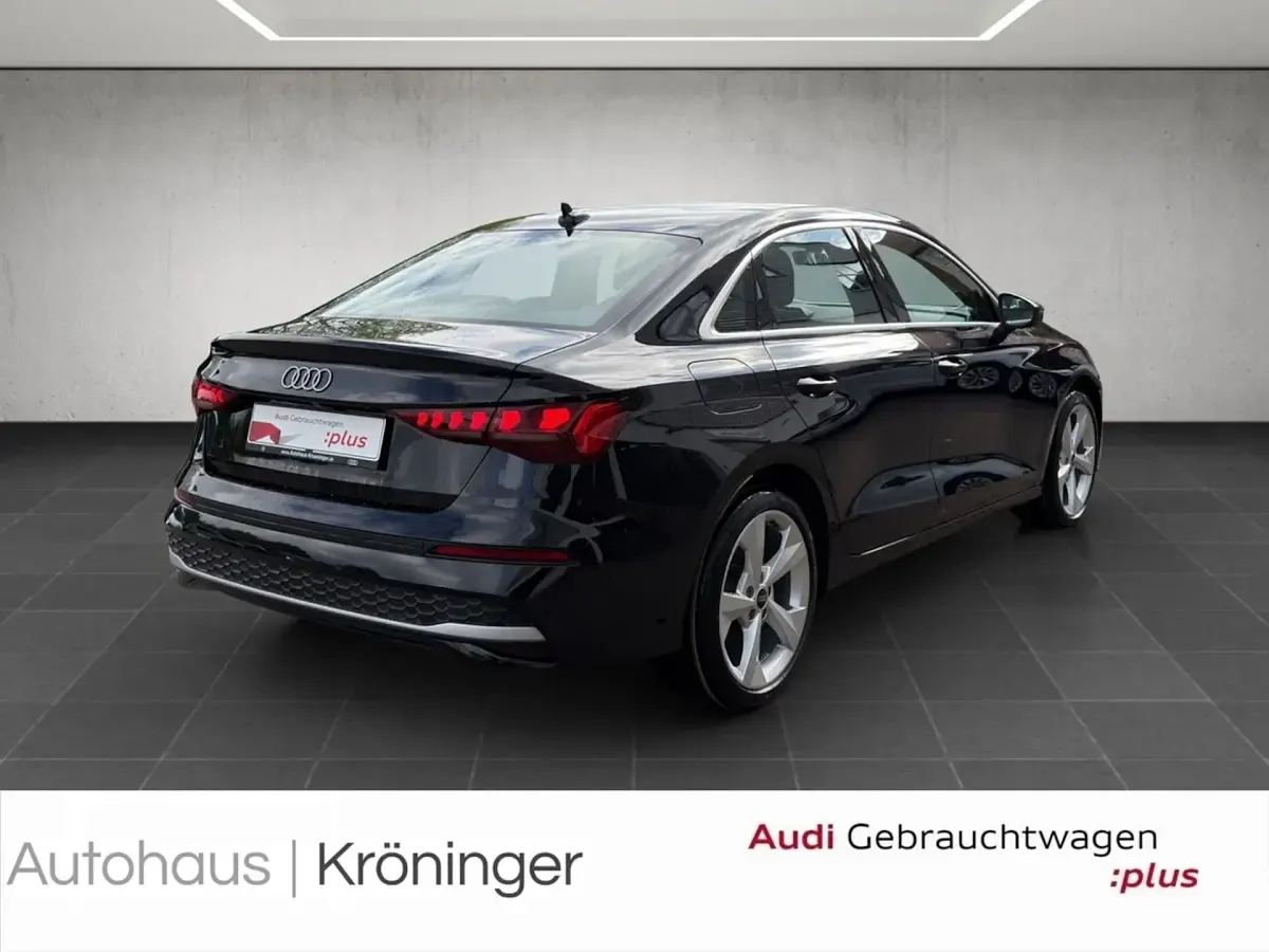 Używany Audi A3 Advanced 150 KM (110 kW) 2025 Czarny Sedan/Limuzyna