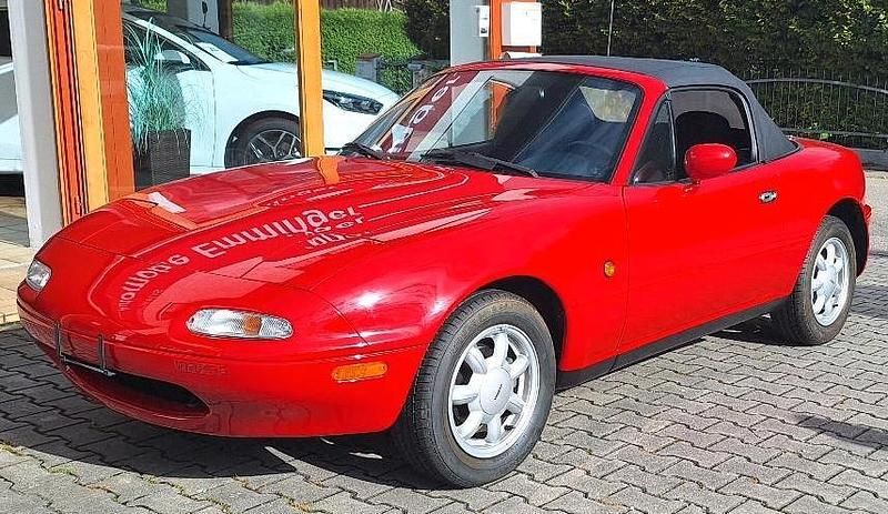 Rot Gebraucht 1993 Mazda MX5 Cabrio | 36.000 € - Bild 1/4