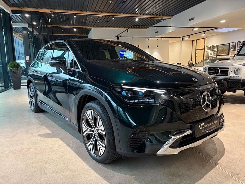 Gebraucht Mercedes EQE300 Edition 180 kW (245 PS) 2025 Grün SUV
