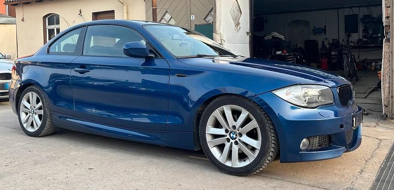 Gebraucht BMW 120 Coupé 177 PS (130 kW) 2009 Blau Coupé