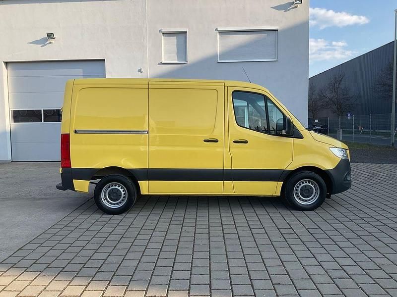 Gebraucht Mercedes Sprinter 170 PS (125 kW) 2021 Gelb Van