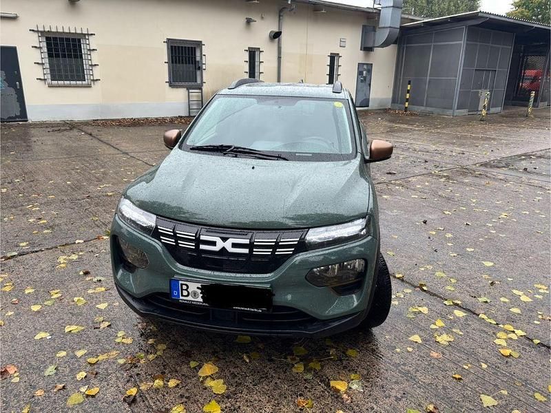 Grün Gebraucht 2023 Dacia Spring Extreme Kleinwagen | 12.000 € (Guter Preis) - Bild 1/4