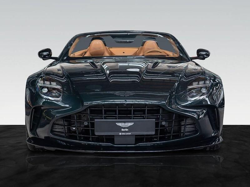 Neu Aston Martin Vantage 680 PS (500 kW) 2026 Grün Coupé