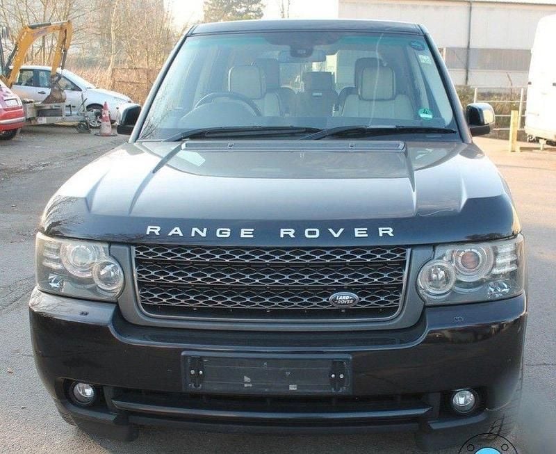 Braun Gebraucht 2010 Land Rover Range Rover Vogue SUV | 9.900 € - Bild 1/4