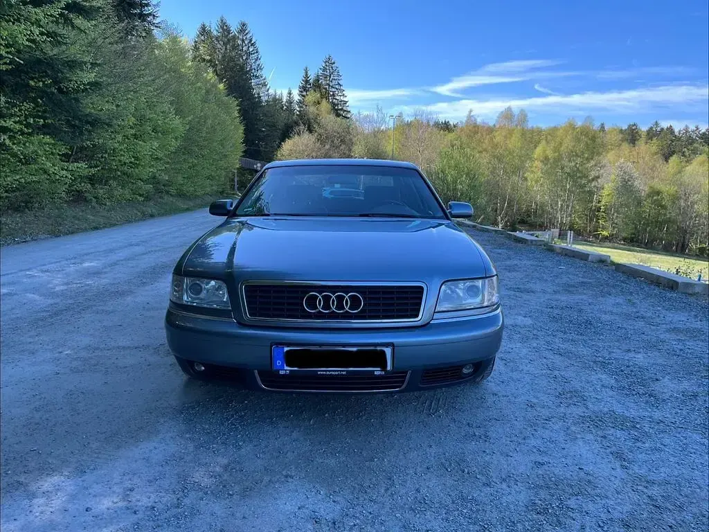 Gebraucht Audi A8 193 PS (141 kW) 2001 Grau Limousine