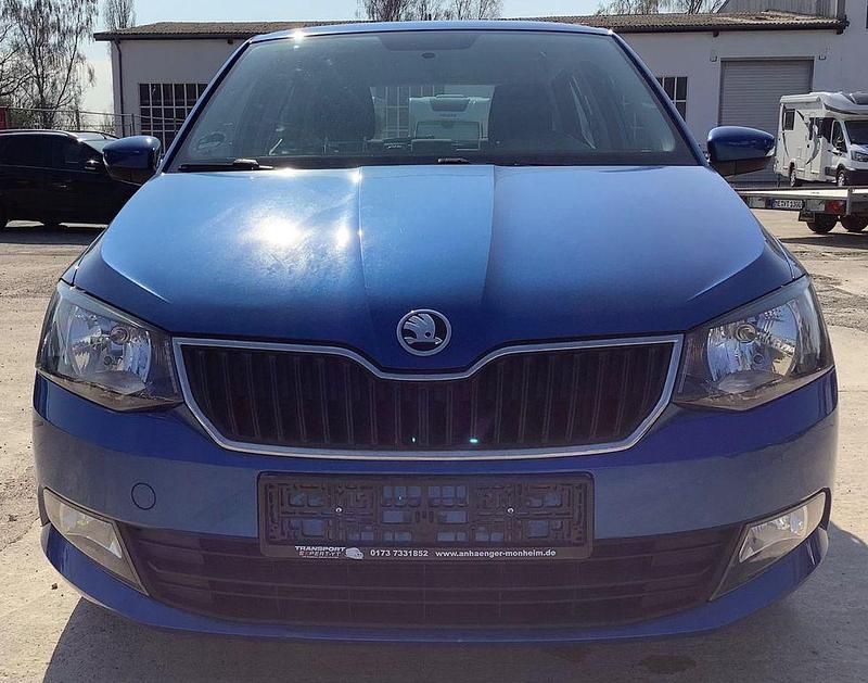 Gebraucht Skoda Fabia Ambition 95 PS (69 kW) 2018 Blau Limousine