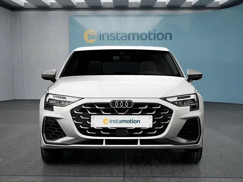 Gebraucht Audi S3 333 PS (244 kW) 2025 Weiß Limousine