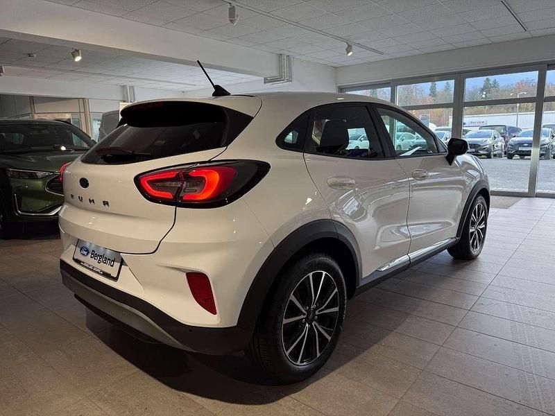Gebraucht Ford Puma Titanium 155 PS (114 kW) 2024 Lackierung solid "frostweiss" SUV