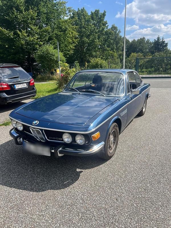 Blau Gebraucht 1971 BMW 2800 Coupé | 28.900 € - Bild 1/4