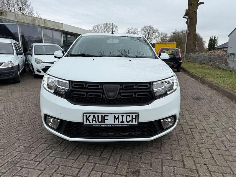 Gebraucht Dacia Sandero 95 PS (69 kW) 2020 Weiß Limousine