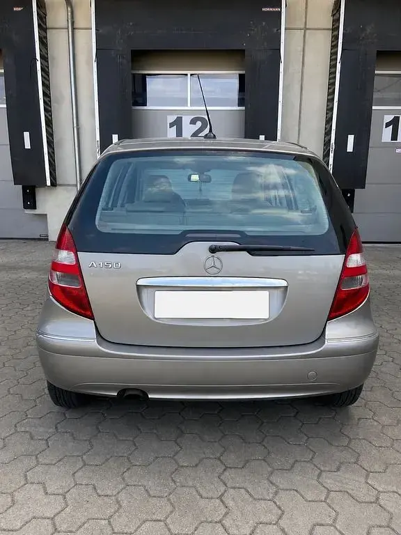 Gebraucht Mercedes A150 Elegance 95 PS (69 kW) 2007 Grau Limousine