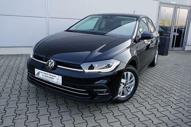 Gebraucht VW Polo Style 95 PS (69 kW) 2024 Schwarz Kleinwagen
