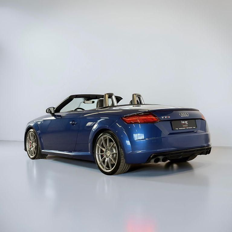 Gebraucht Audi TT Roadster Ambiente 310 PS (228 kW) 2015 Blau Cabrio