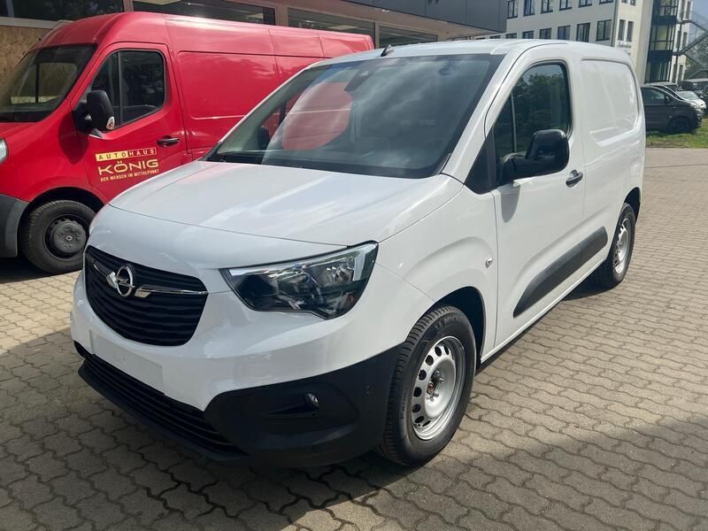 Weiß Gebraucht 2023 Opel Combo-e Life Edition Van | 22.888 € (Fairer Preis) - Bild 1/4