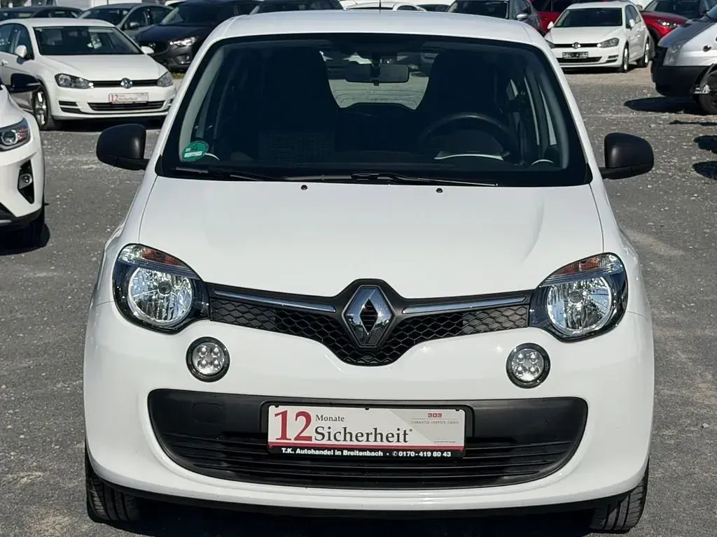 Gebraucht Renault Twingo Life 69 PS (50 kW) 2016 Weiß Kleinwagen