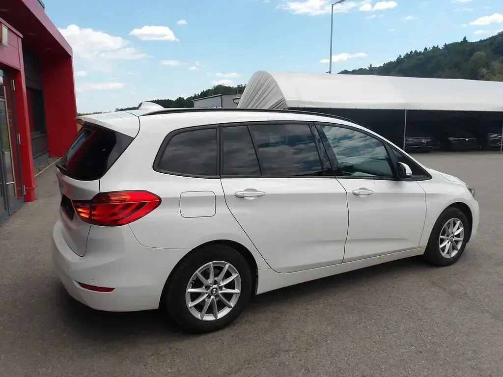 Gebraucht BMW 216 Gran Tourer 116 PS (85 kW) 2021 Weiß Van / Kleinbus