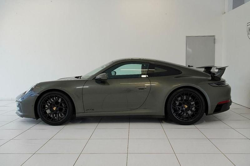 Gebraucht Porsche 992 480 PS (353 kW) 2023 Grün Coupé