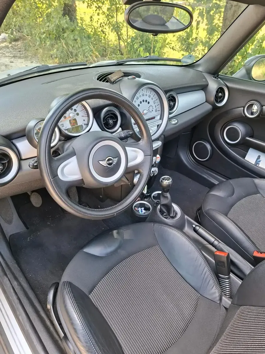 Gebraucht Mini One Cabriolet 98 PS (72 kW) 2010 Silber Cabrio