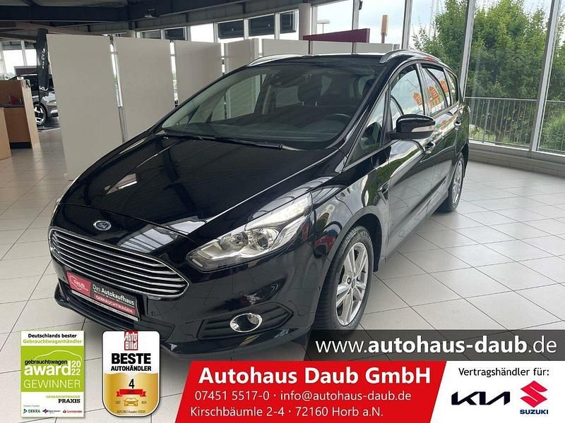 Schwarz Gebraucht 2018 Ford S-MAX Business Edition Van / Kleinbus | 19.470 € (Etwas zu teuer) - Bild 1/4