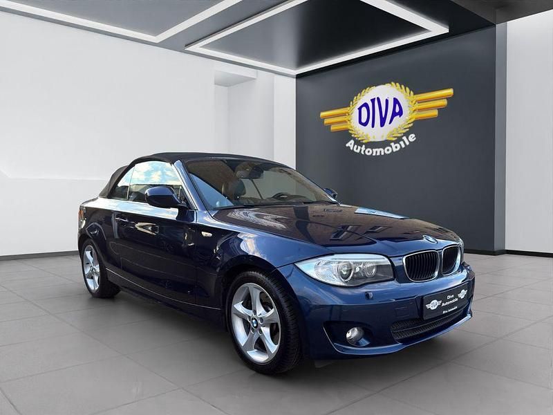 Gebraucht BMW 123 Cabriolet Sport Line 204 PS (150 kW) 2012 Blau Cabrio