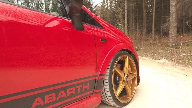 Gebraucht Abarth Punto Evo 179 PS (131 kW) 2013 Rot Kleinwagen