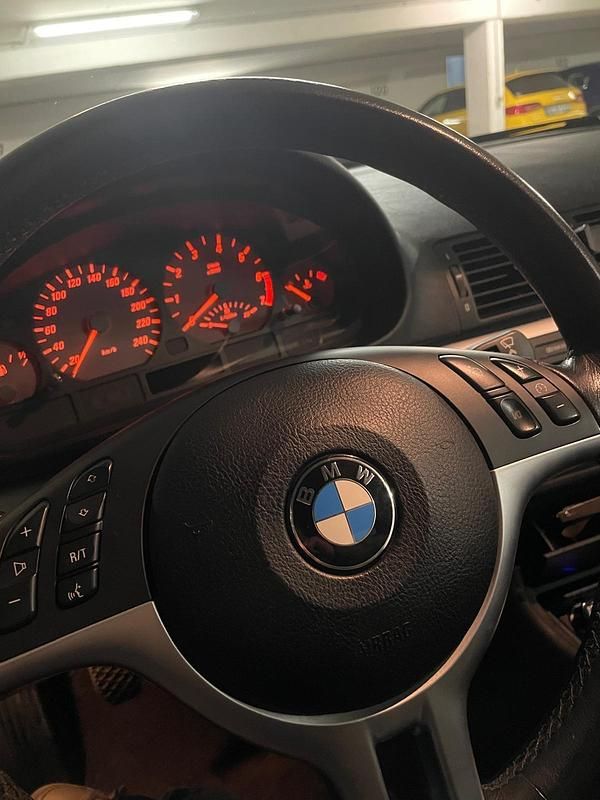 Silber Gebraucht 2021 BMW 320 Cabrio | 20.000 € (Guter Preis) - Bild 1/4