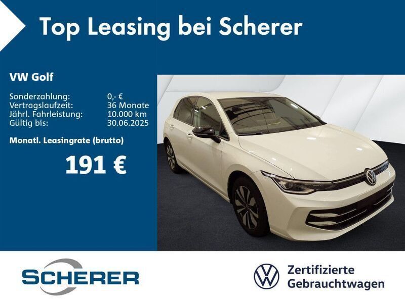 Pure white Gebraucht 2024 VW Golf VIII Goal Limousine | 23.330 € (Superpreis) - Bild 1/4