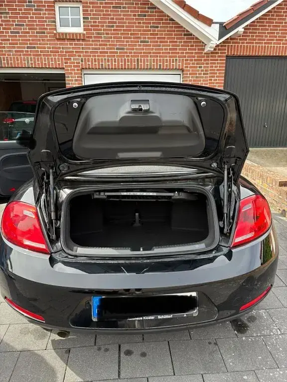 Gebraucht VW Beetle 105 PS (77 kW) 2016 Schwarz Kleinwagen