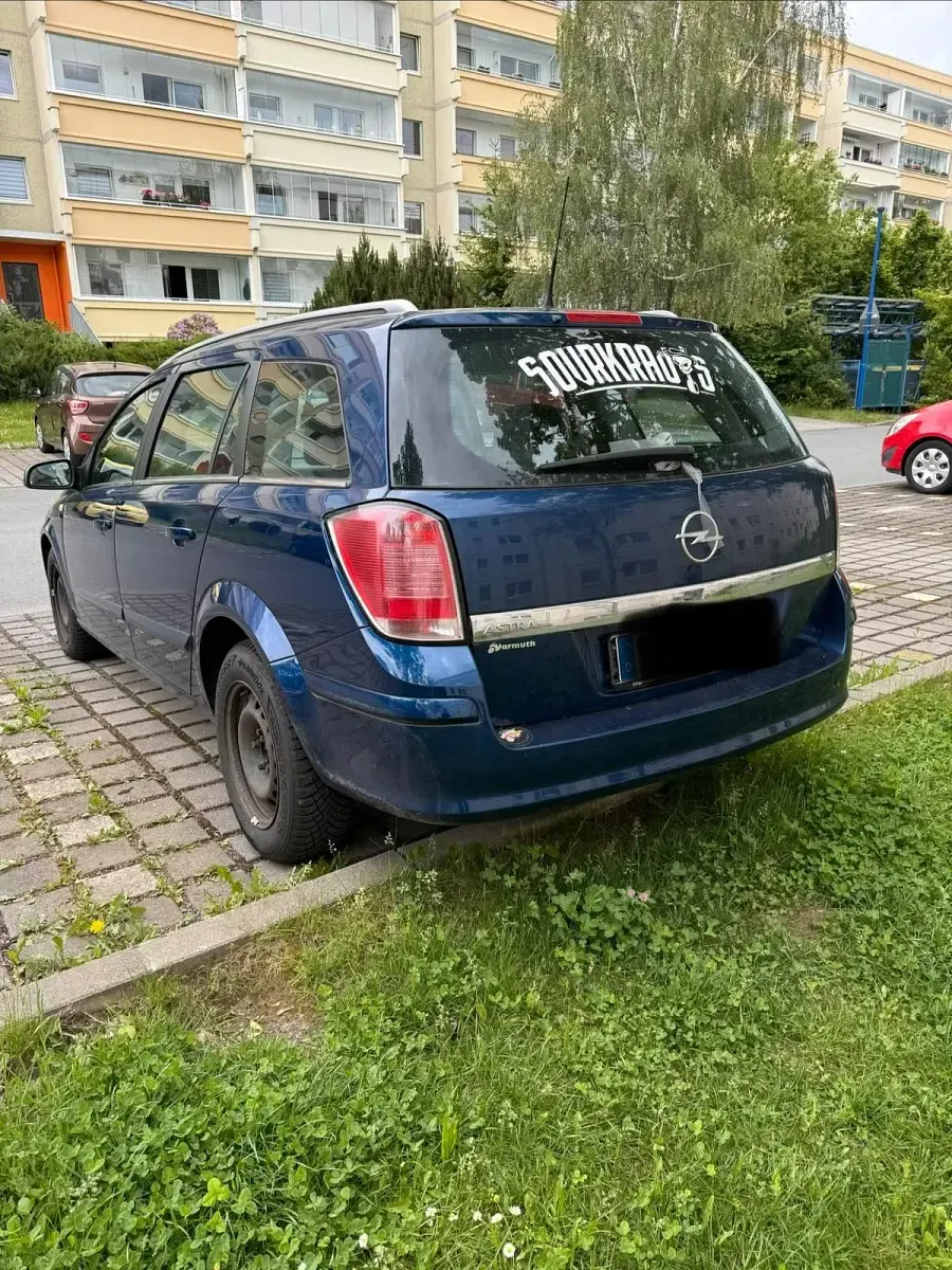 Gebraucht Opel Astra 125 PS (91 kW) 2005 Blau Kombi