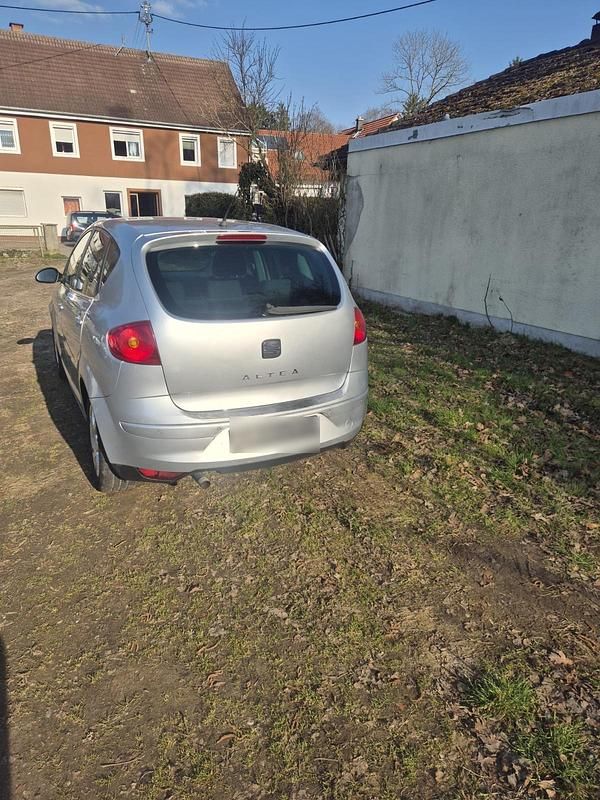 Second-hand Seat Altea 2006 Gri Monovolum