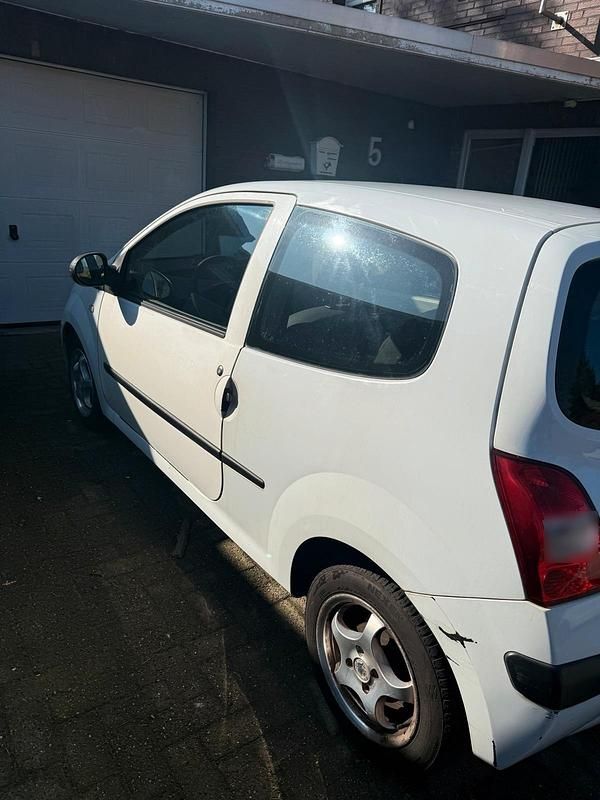 Gebraucht Renault Twingo Authentique 58 PS (42 kW) 2009 Weiß Kleinwagen