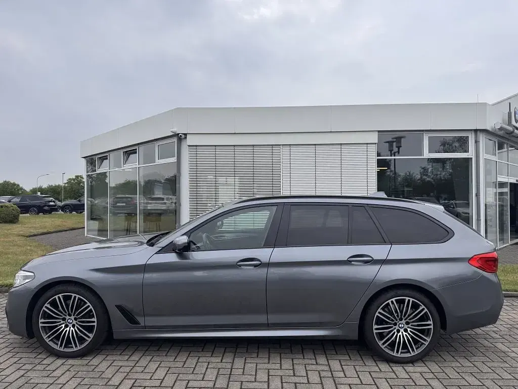 Gebraucht BMW 530 M Sport 252 PS (185 kW) 2019 Grau Kombi