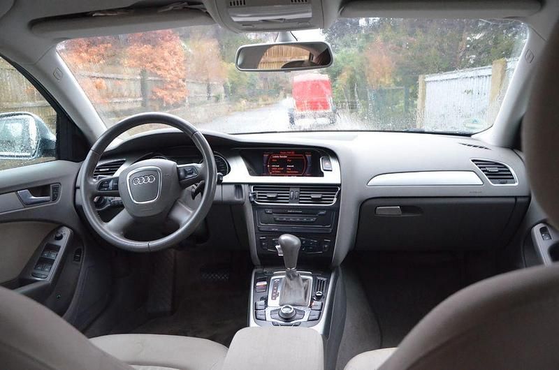 Gebraucht Audi A4 143 PS (105 kW) 2008 Silber Limousine