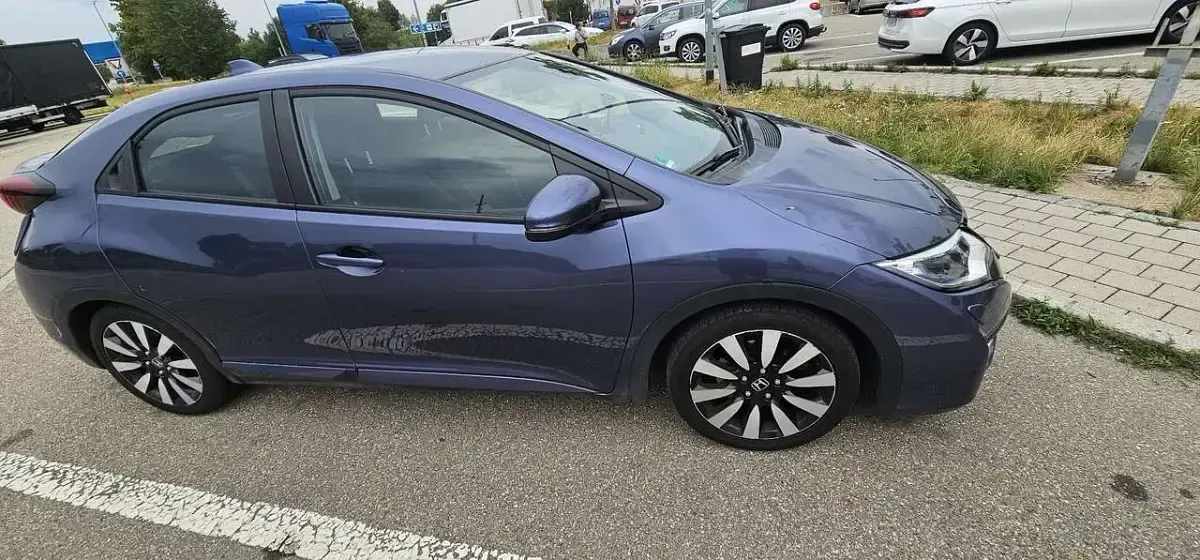 Gebraucht Honda Civic Elegance Plus 120 PS (88 kW) 2017 Limousine