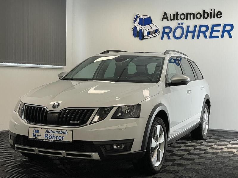 Weiss Gebraucht 2019 Skoda Octavia Kombi | 17.700 € (Etwas zu teuer) - Bild 1/4