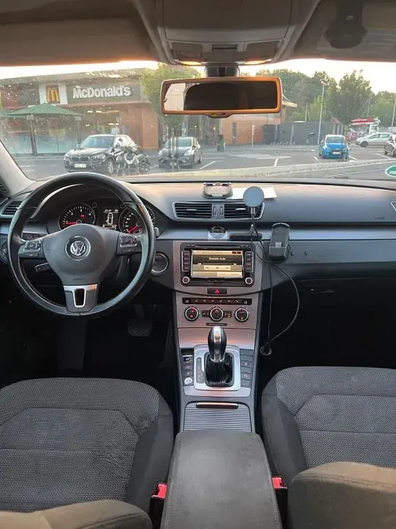Gebraucht VW Passat Edition 140 PS (102 kW) 2014 Schwarz Kombi