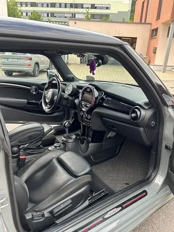 Gebraucht Mini John Cooper Works 231 PS (169 kW) 2017 Grau Kleinwagen