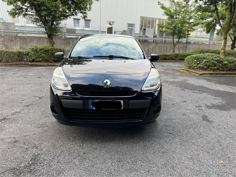 Gebraucht Renault Clio IV 75 PS (55 kW) 2012 Schwarz Kleinwagen