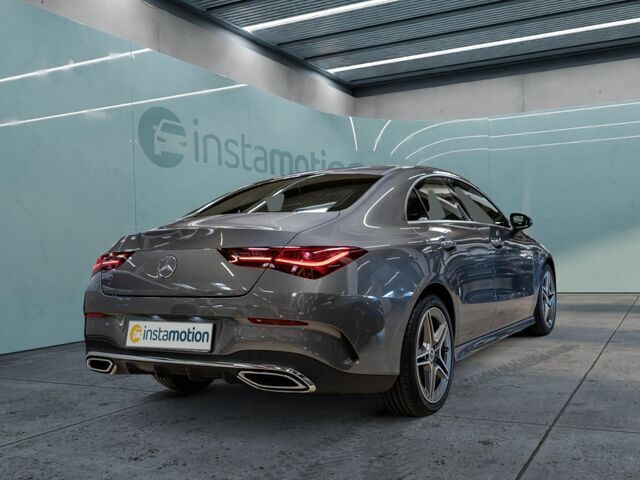 Gebraucht Mercedes CLA200 163 PS (119 kW) 2023 Grau Coupé