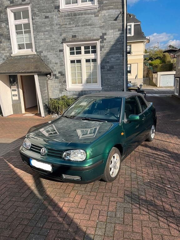 Gebraucht VW Golf Cabriolet Trendline 101 PS (74 kW) 1999 Grün Cabrio