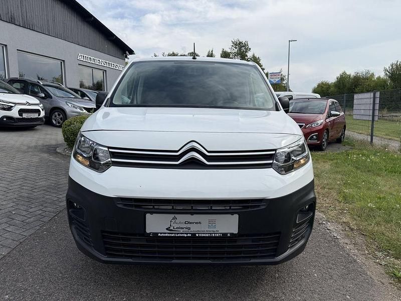 Weiß Gebraucht 2020 Citroën Berlingo PureTech Van / Kleinbus | 14.950 € (Fairer Preis) - Bild 1/4